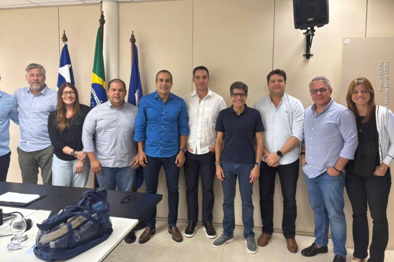 Reunião entre representantes da Orla Brasil e o prefeito Bruno Reis